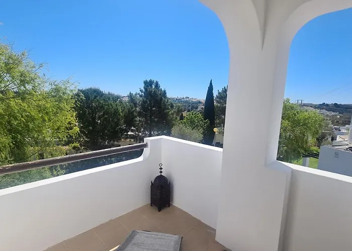 And Blue View アパート *