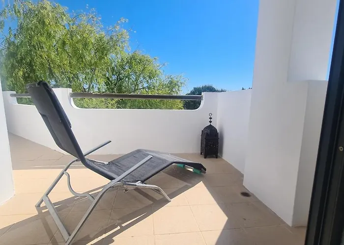 アパート And Blue View アルブフェイラ