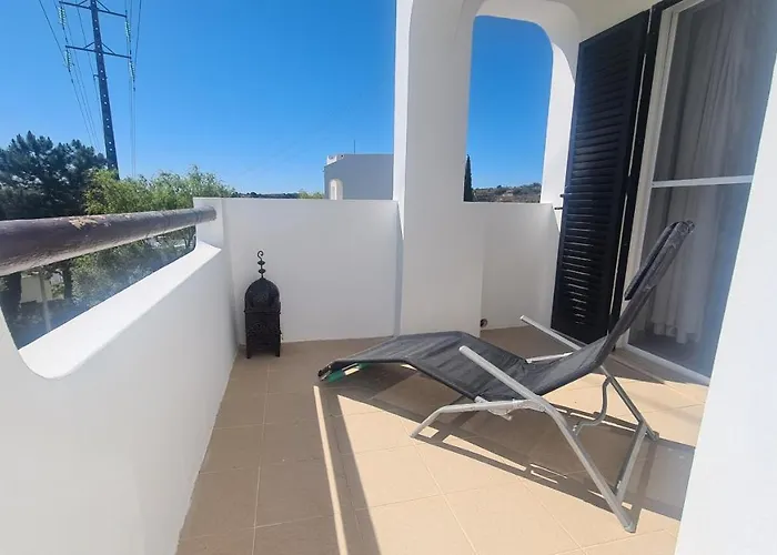 And Blue View アパート *