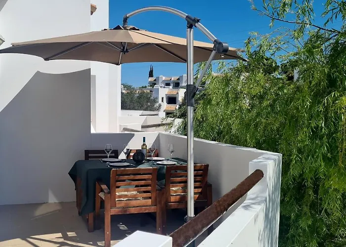 And Blue View アパート *