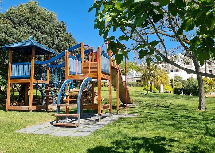 アパート And Blue View アルブフェイラ