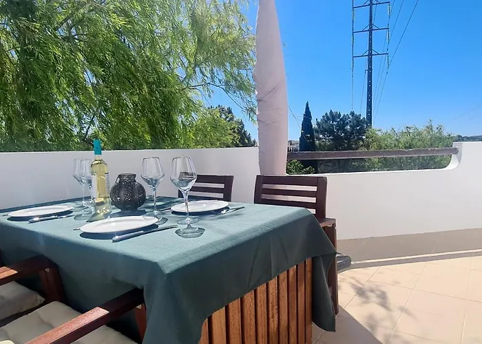 アパート And Blue View