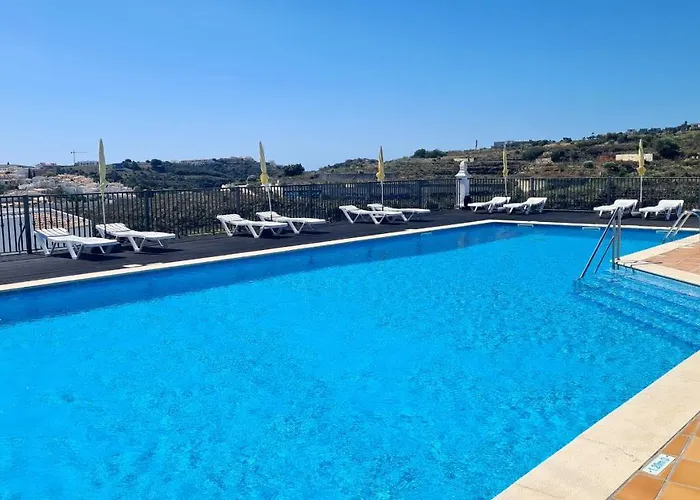 アパート And Blue View *